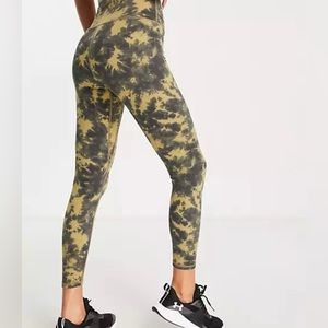 Varley Let’s Go High Rise Leggings 25 / Flaxen Tie Dye
